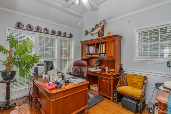 120 Grove Park Loop