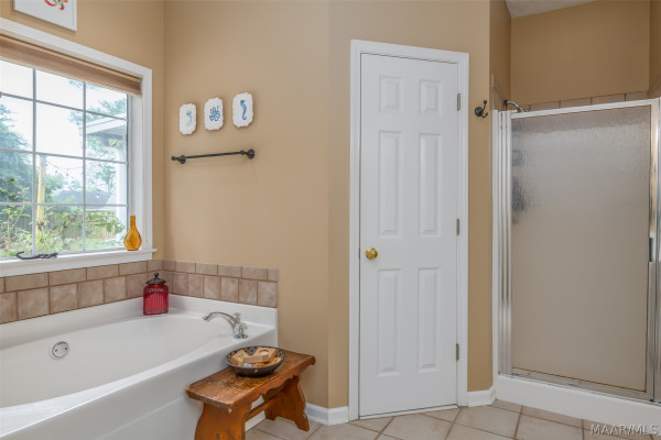 120 Grove Park Loop