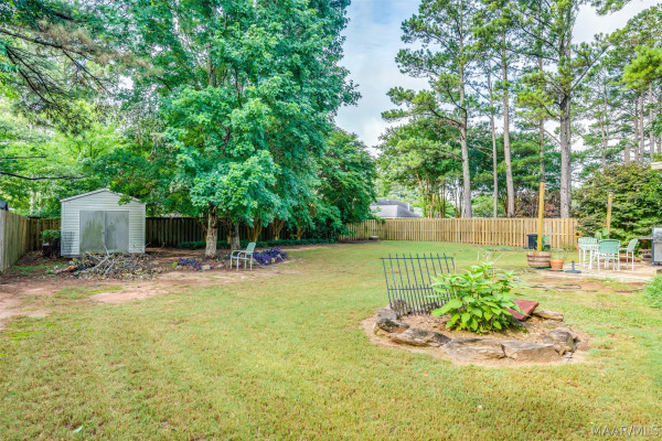 120 Grove Park Loop