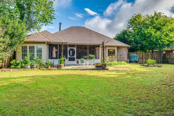 120 Grove Park Loop