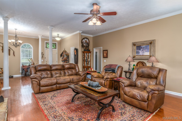 120 Grove Park Loop