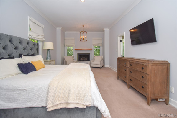 6432 Wynwood Place