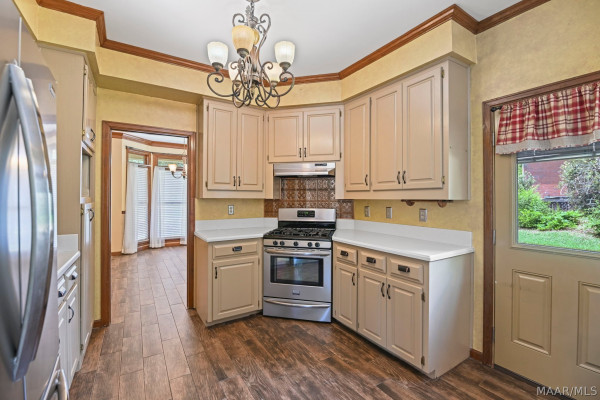 8611 Pebble Creek Court