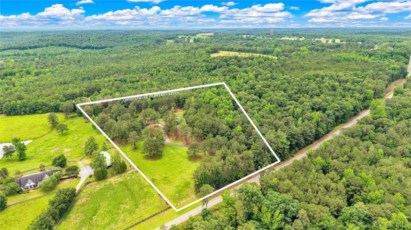 1328 Cherokee Trail