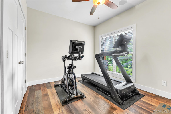 1328 Cherokee Trail