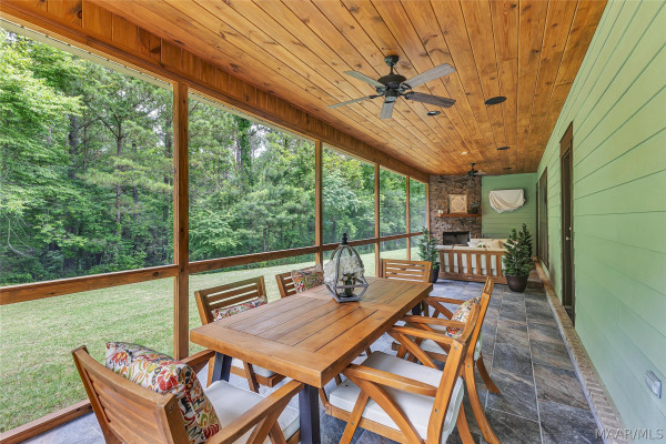 1328 Cherokee Trail