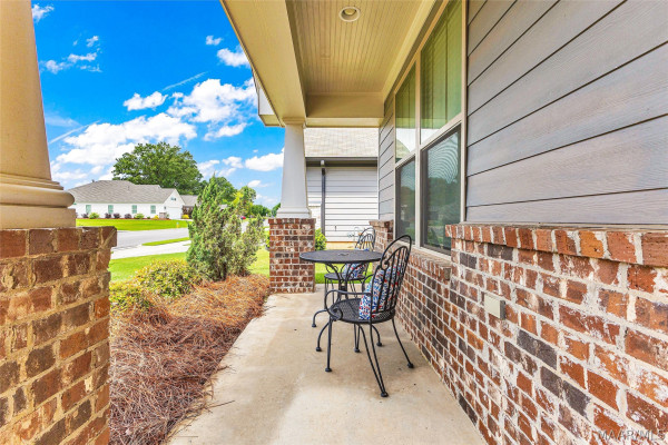 211 Hedgefield Drive