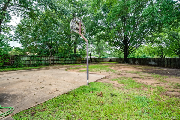 102 Chattahoochee Drive