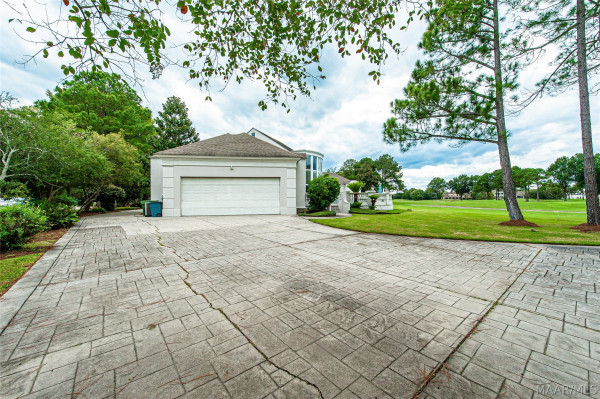 8048 Westchester Place