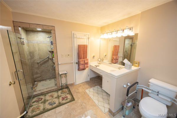 3407 Fernway Drive