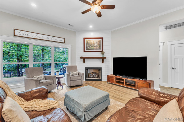 203 Mulder Cove Lane