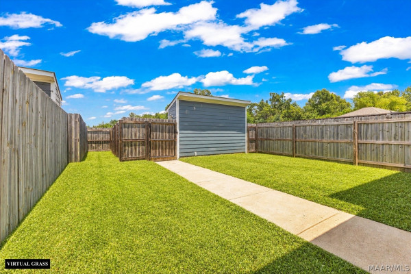 176 Avenue of The Orchards Avenue