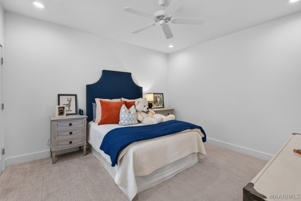 71 Crescent Park