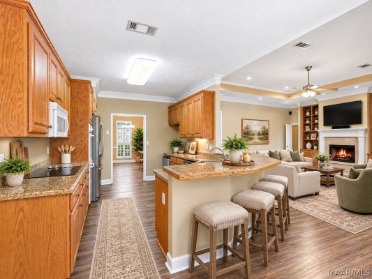 9573 Lochworth Court