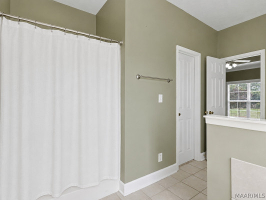 9573 Lochworth Court
