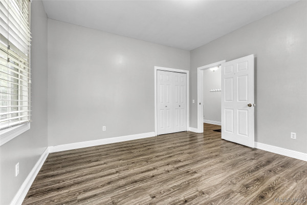 1060 Upper Kingston Road
