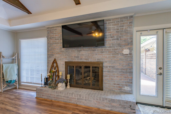 445 ARROWHEAD Drive