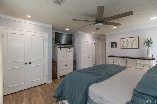 445 ARROWHEAD Drive