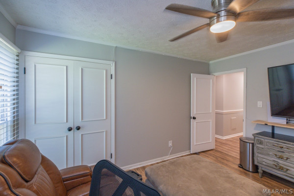 445 ARROWHEAD Drive