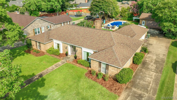 445 ARROWHEAD Drive