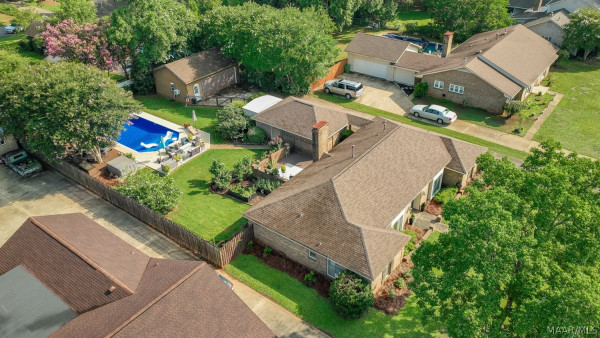 445 ARROWHEAD Drive