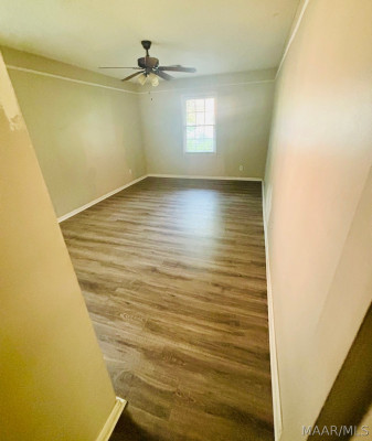 458 Bowling Green Drive