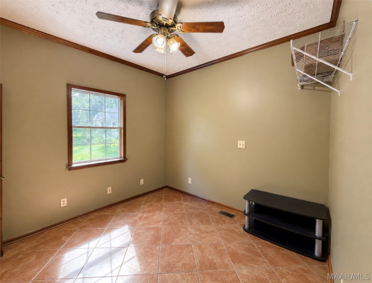 818 Fairwood Drive