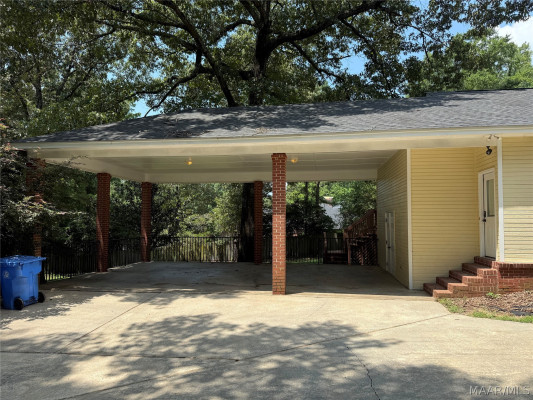 818 Fairwood Drive