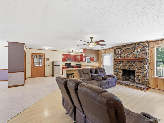 1141 Grass Farm Road
