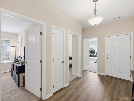 11 Zachary Circle