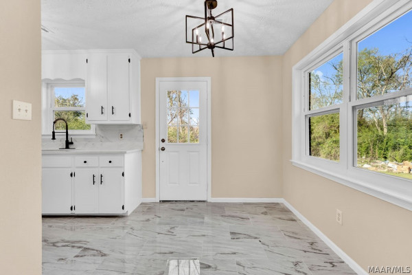 988 Sandy Ridge Road