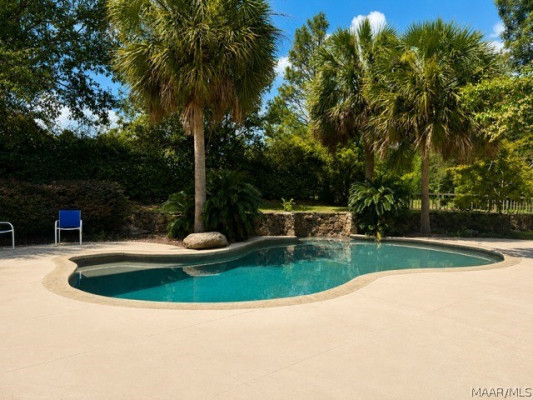 6100 HENLEY HEDGE Court