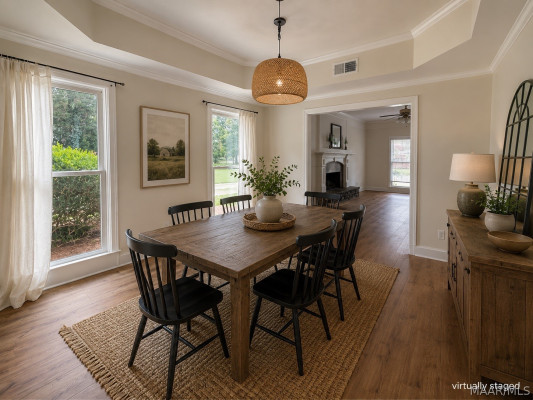 8618 STURBRIDGE Drive