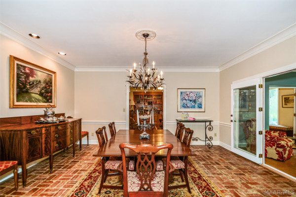 9171 VAUGHN Road