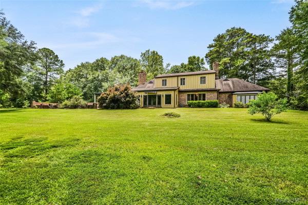 9171 VAUGHN Road
