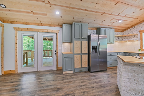 243 Laurel Creek Road