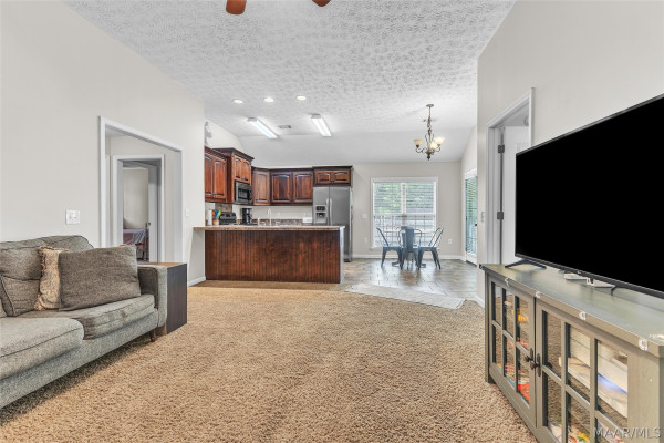 190 RIDGEVIEW Drive