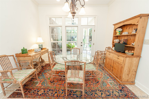 3408 Oak Grove Circle