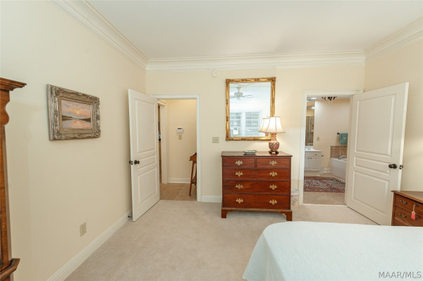 3408 Oak Grove Circle