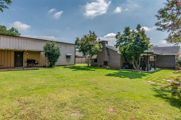617 Fairview Avenue