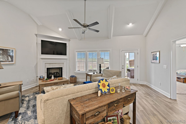 244 Royal Oaks Drive