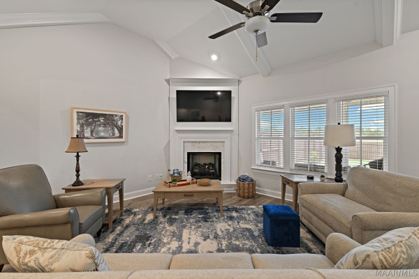 244 Royal Oaks Drive