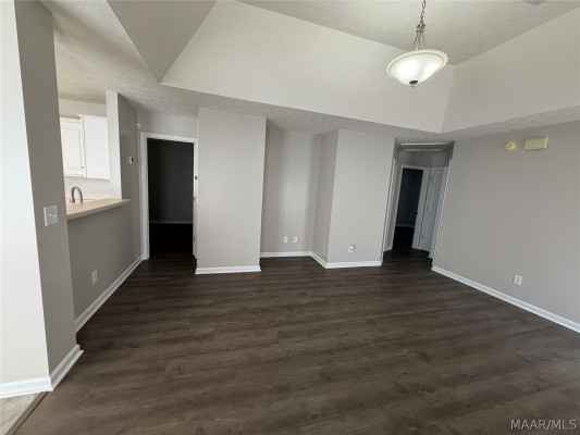 926 Cruz Court