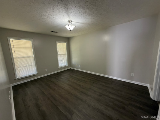 926 Cruz Court