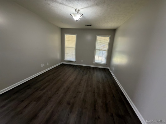 926 Cruz Court