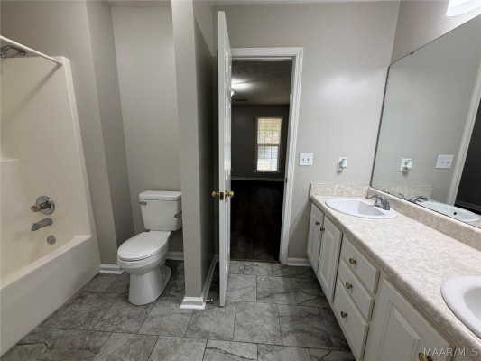 926 Cruz Court