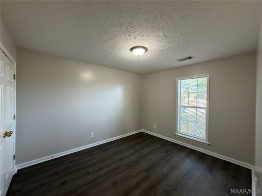 926 Cruz Court