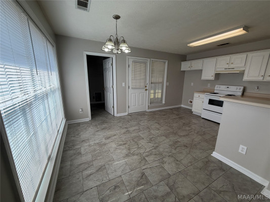 926 Cruz Court