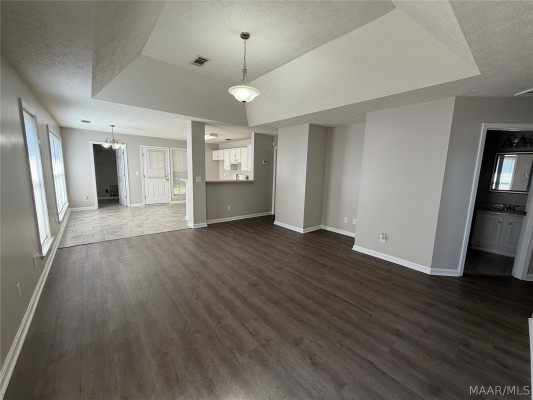 926 Cruz Court