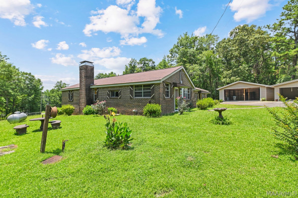 1104 Smith Road